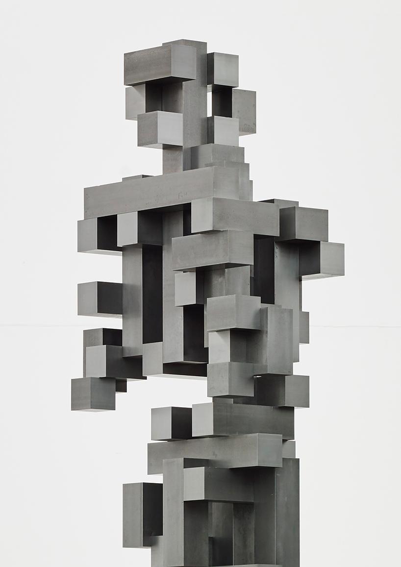 antony-gormley-sean-kelly-gallery-designboom-04